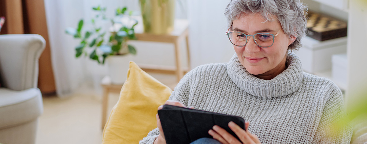 Elevating caregiver engagement in pharmacy workflows